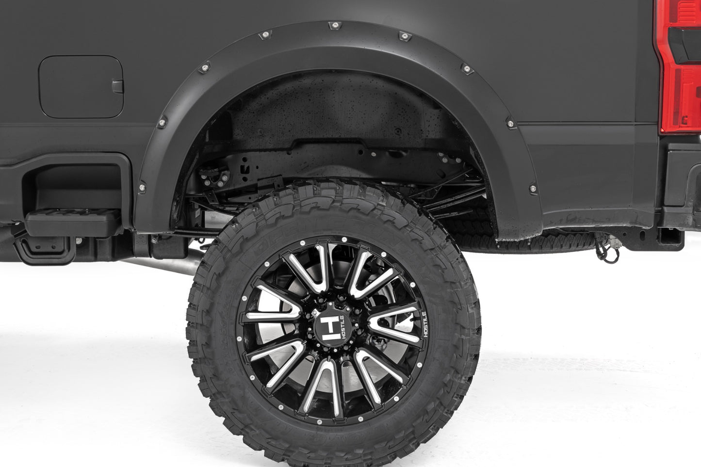 Pocket Fender Flares | JS Iconic Silver | Ford F-250/F-350 Super Duty (23-26)