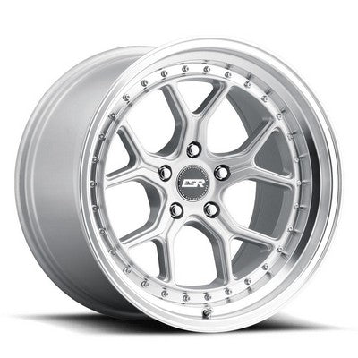 ESR CS2 HYPER SILVER MACHINE LIP 19x8.5 5X120 ET30 CB72.56