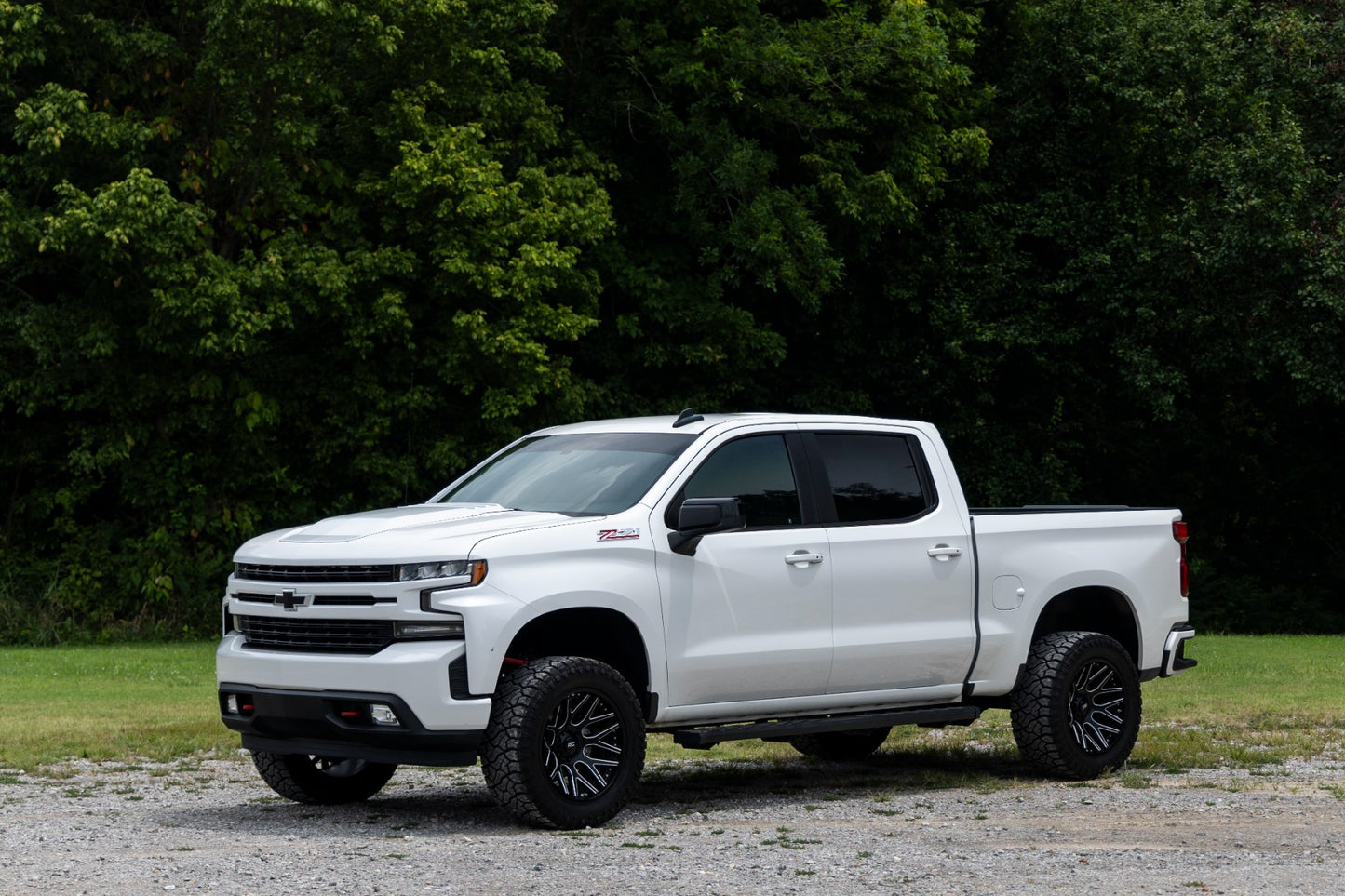 Hood Scoop | GAZ Summit White | Chevy Silverado 1500 2WD/4WD (2019-2026 & Classic)