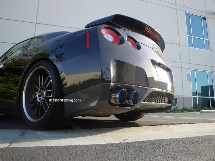 Nissan GTR R35 2009+ – Burnt Rolled Tips – OE-RS – MR-CBS-NR35T-VO-R+M