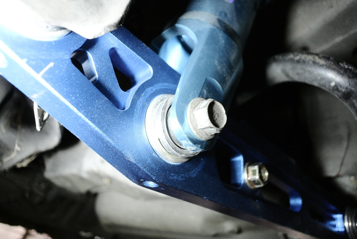 Honda Civic 88-95 Rear Lower control Arm (Spherical Bushing Equipped) – MRS-HA-HC92-V2
