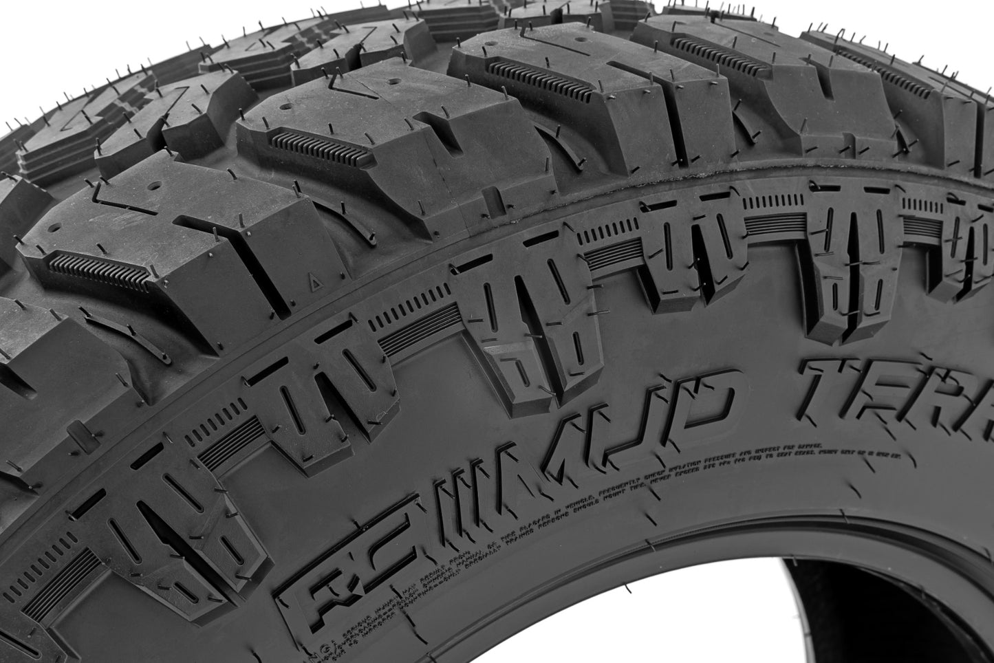 295/60R20 Rough Country M/T | Dual Sidewall