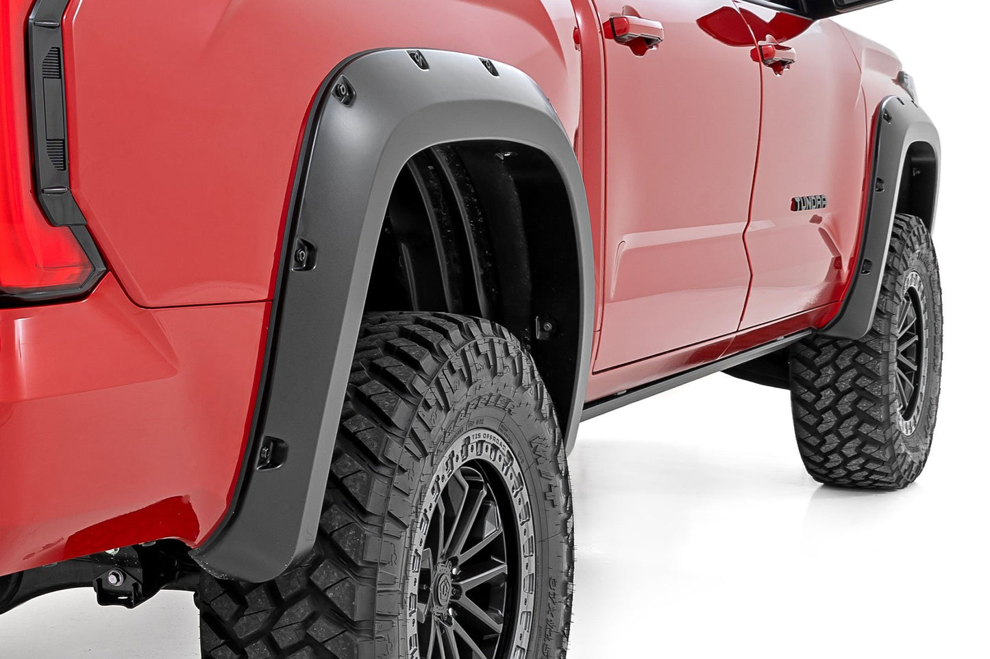 Pocket Fender Flares | 040 Super White | Toyota Tundra 2WD/4WD (2022-2026)