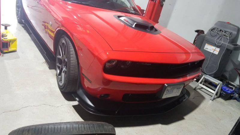 2015+ Dodge Challenger srt 392/rt scat pack Front Splitter