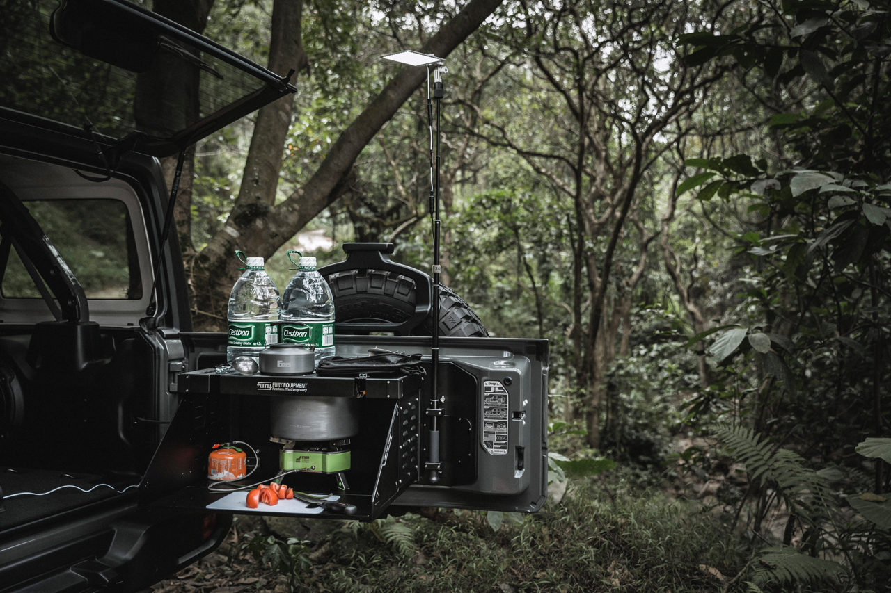 FuryGravity JL MOLLE TAILGATE TABLE W/CAMP LIGHTING - Storage & Organization - DW-JW-FG-2308-04