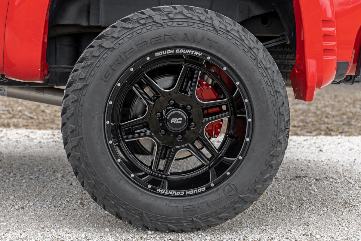 Rough Country 92 Series Wheel | Machined One-Piece | Gloss Black | 20x9 | 5x5.5 | +18mm