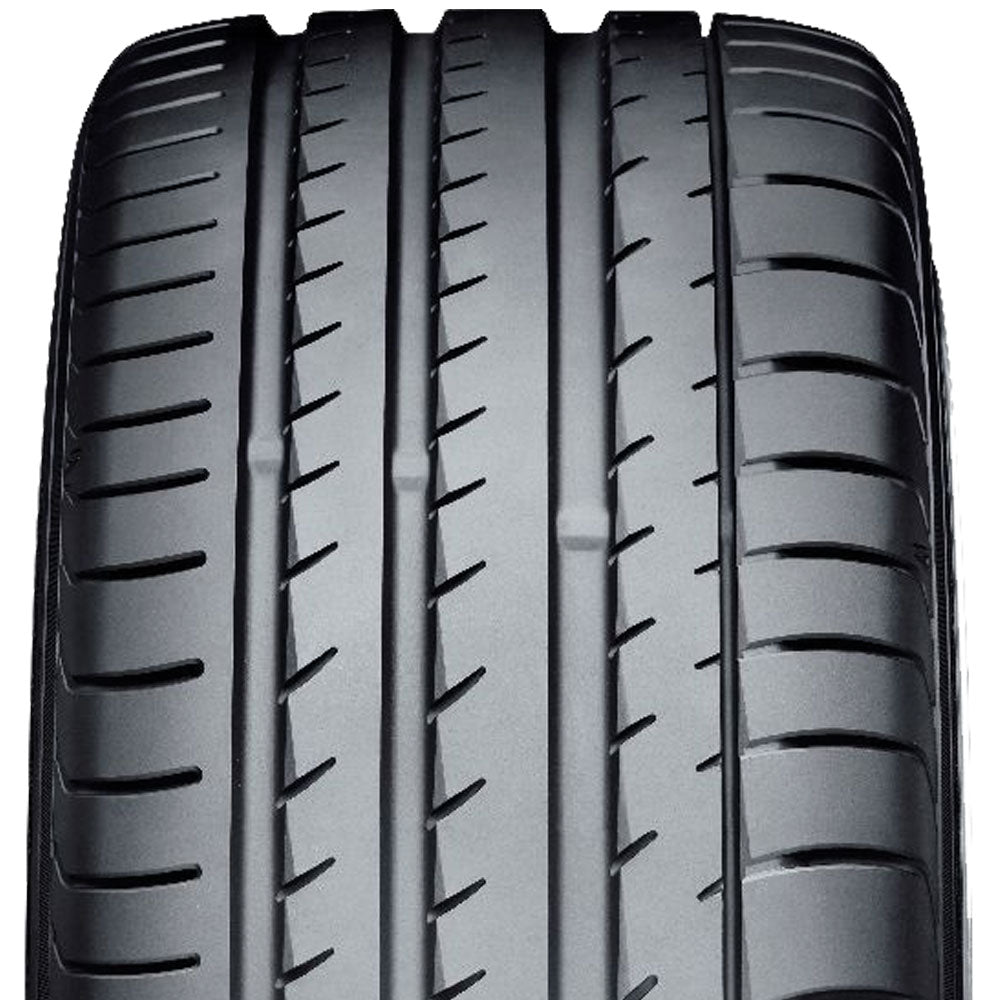 Yokohama ADVAN SPORT V105T 265/40R21 105Y XL Summer Tires