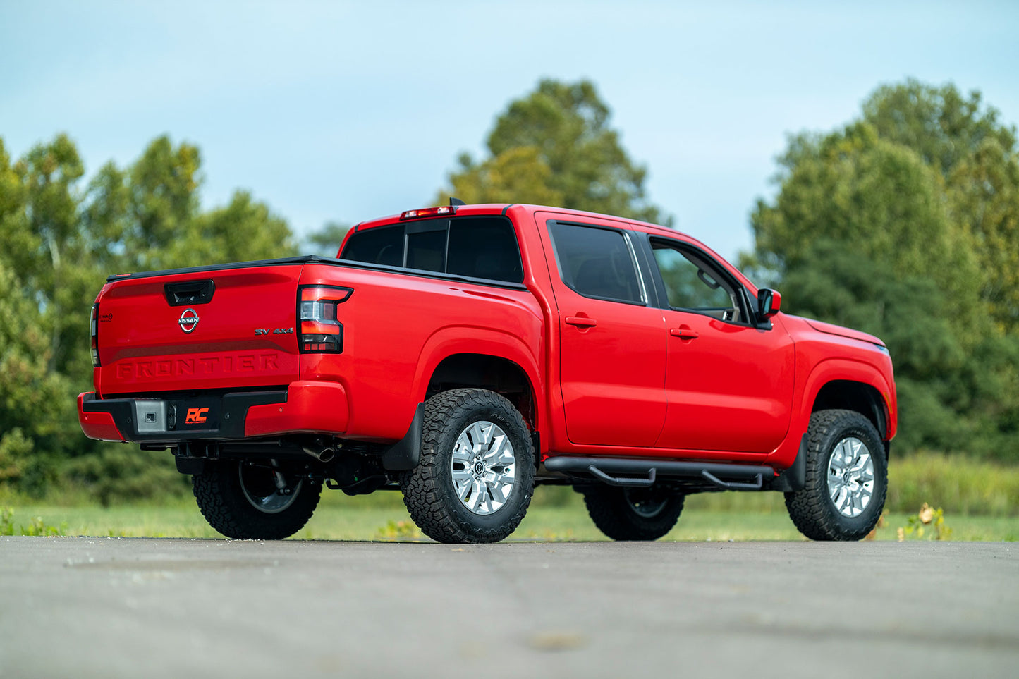 Soft Tri-Fold Bed Cover | 5' Bed | Nissan Frontier (22-23)