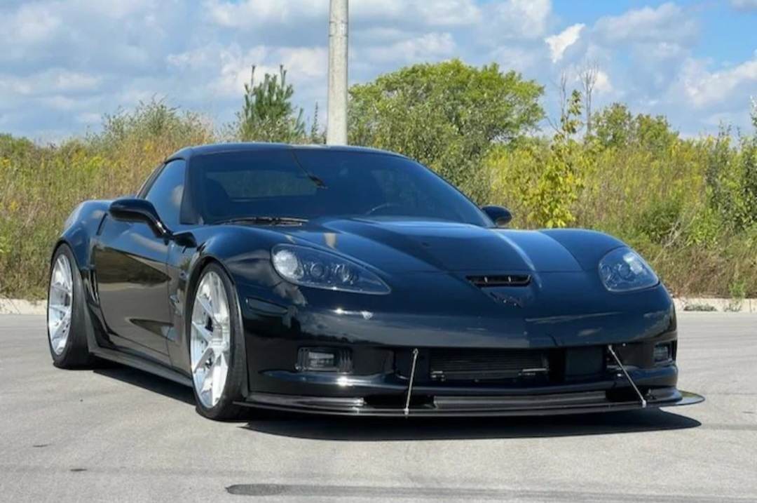 2006-2013 Chevrolet Corvette ZR1 2PC Front Splitter