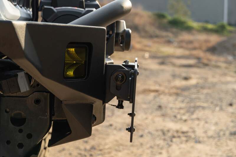 DV8 Offroad Universal Quick Release D-Ring License Plate Mount