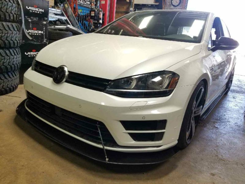2016-2017 Volkswagen Golf R MK7 2PC Front Splitter
