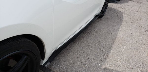 2016-2018 Nissan Maxima 2PC Side Splitters