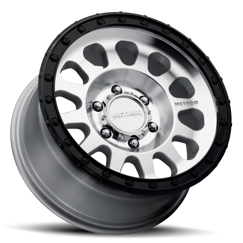 Method MR315 18x9 +18mm Offset 8x6.5 130.81mm CB Machined Wheel - Gloss Black Lip