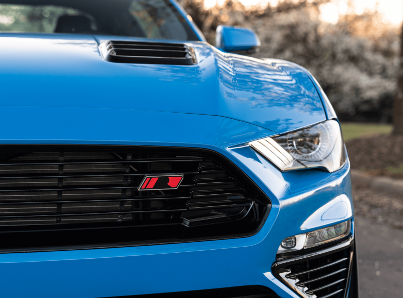 Roush 2018-2023 Mustang Hood Heat Extractors - Gloss Black