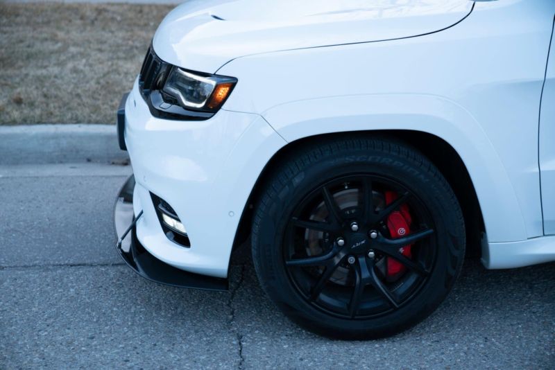 2017-2021 Jeep Grand Cherokee SRT/Trackhawk 2PC Front Splitter