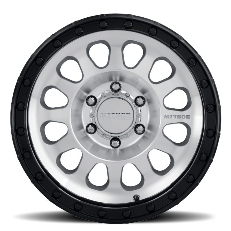 Method MR315 17x8.5 0mm Offset 8x6.5 130.81mm CB Machined Wheel - Gloss Black Lip