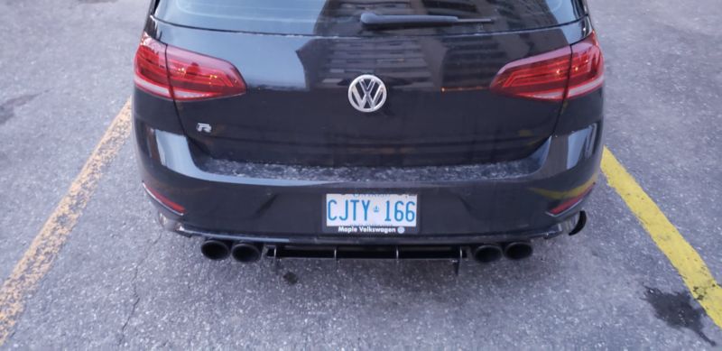 2018-2021 Volkswagen Golf R MK7.5 Rear Diffuser+Rear Corner Spats