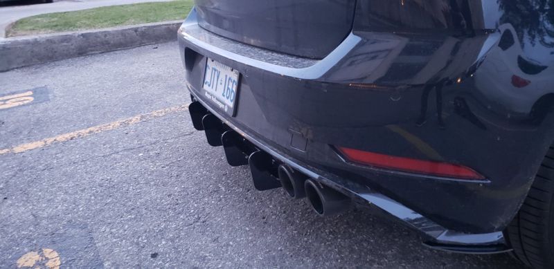 2018-2021 Volkswagen Golf R MK7.5 Rear Diffuser+Rear Corner Spats
