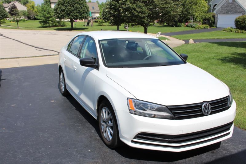 2015-2018 Volkswagen Jetta MK6.5 2PC Side Splitters