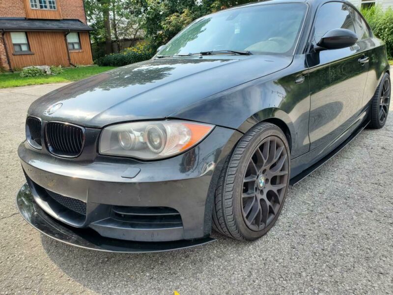 2008-2012 BMW 128i/135i E82 2PC Side Splitters