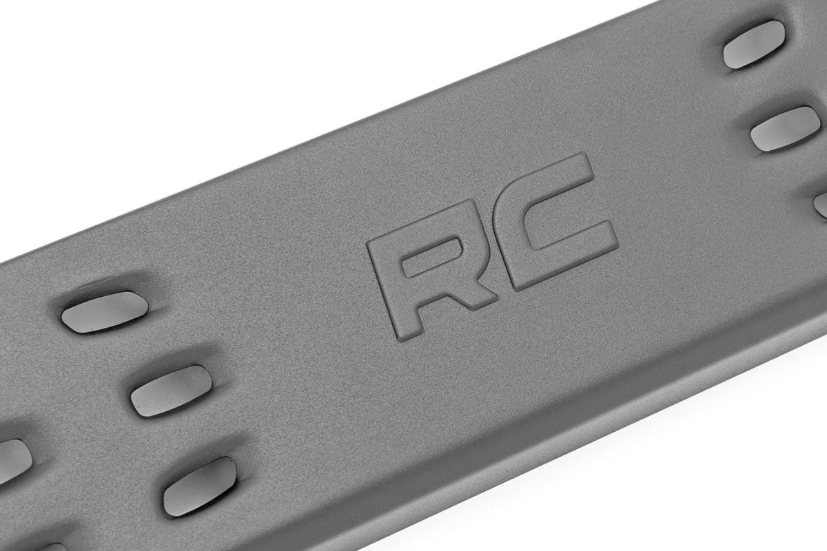 RPT2 Running Boards | Crew Cab | Black | Chevy/GMC 1500/2500HD/3500HD (19-26 & Refresh)
