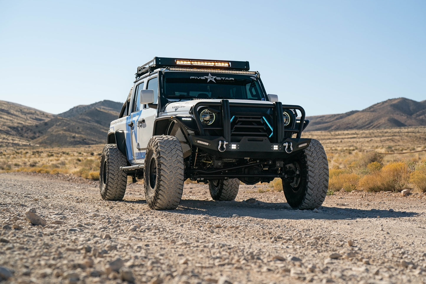 Vanguard Black Powdercoat Heavy Duty Bumpers And Grilles Rear Bumpers Bumper for 2021-2024 ford bronco nan