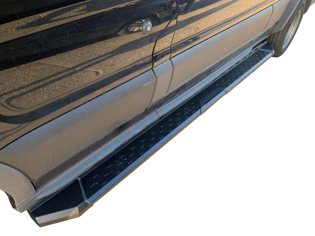 Vanguard Black Powdercoat Side Steps & Running Boards Running Boards Running Board for 2015-2021 nissan nv3500 nan
