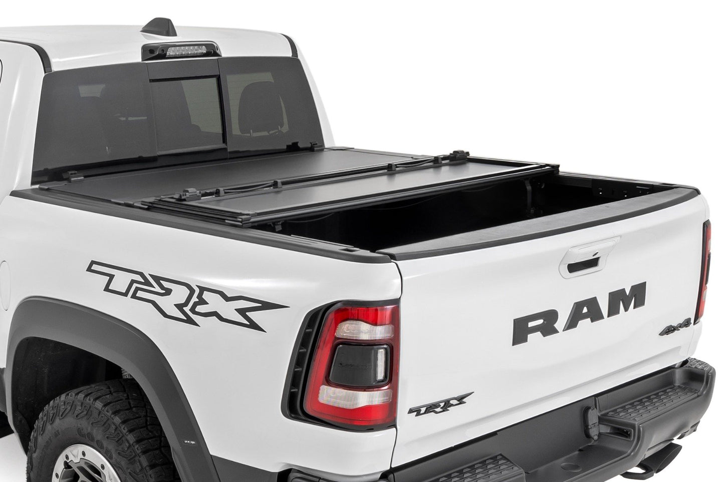 Hard Flush Mount Bed Cover | 5'7" Bed | Ram 1500 2WD/4WD (19-24)