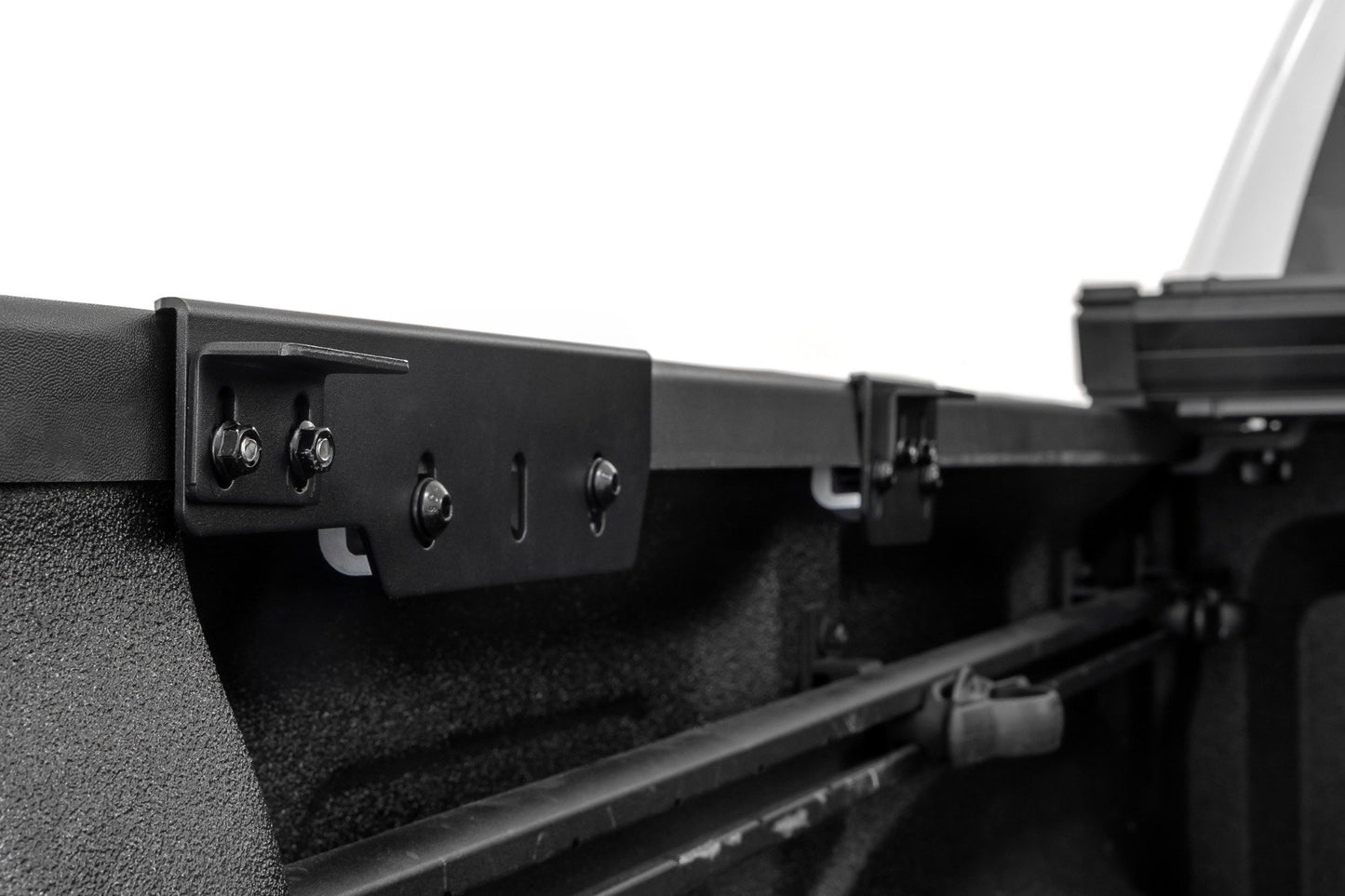 Hard Flush Mount Bed Cover | 5'7" Bed | Ram 1500 2WD/4WD (19-24)