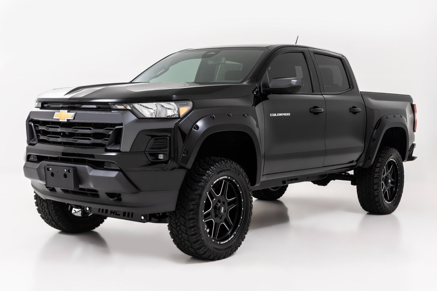 Pocket Fender Flares | GAE Snowdrift | Chevy Colorado 2WD/4WD (2023-2026)