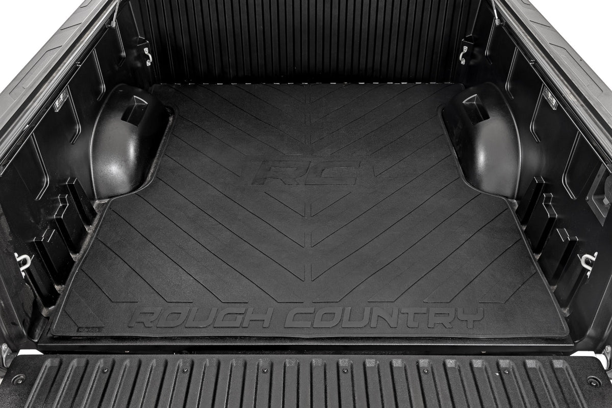 Bed Mat | 5'7" Bed | RC Logo | Toyota Tundra 2WD/4WD (2022-2026)