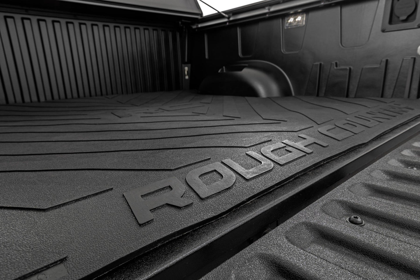 Bed Mat | 5'7" Bed | RC Logo | Toyota Tundra 2WD/4WD (2022-2026)