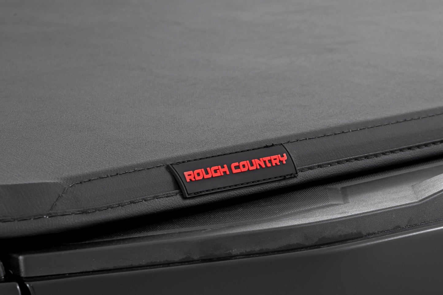 Soft Tri-Fold Bed Cover | 5' Bed | Chevy/GMC Canyon/Colorado 2WD/4WD (23-25)