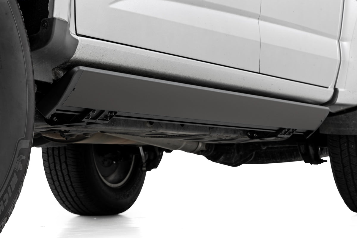 Power Running Boards | HT-Series | Crew Cab | Chevy Colorado/GMC Canyon (2015-2026)