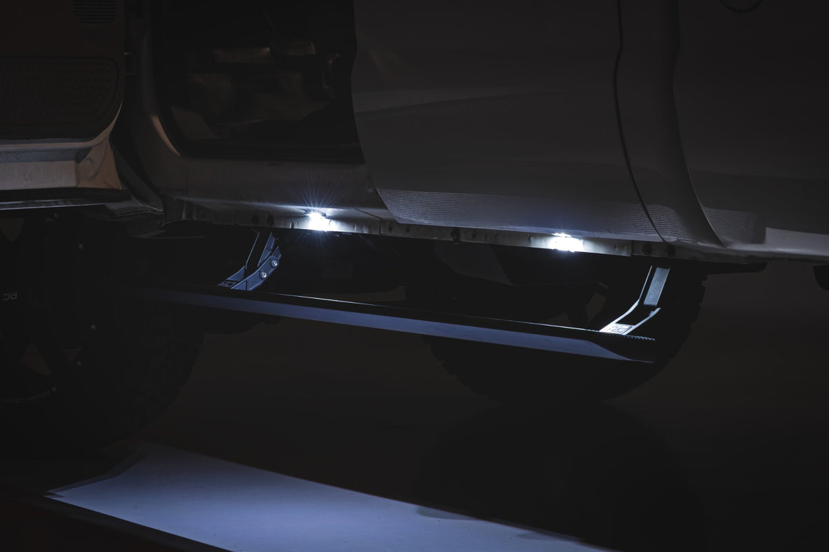 Power Running Boards | HT-Series | Crew Cab | Ford F-250/F-350 Super Duty (1999-2016)