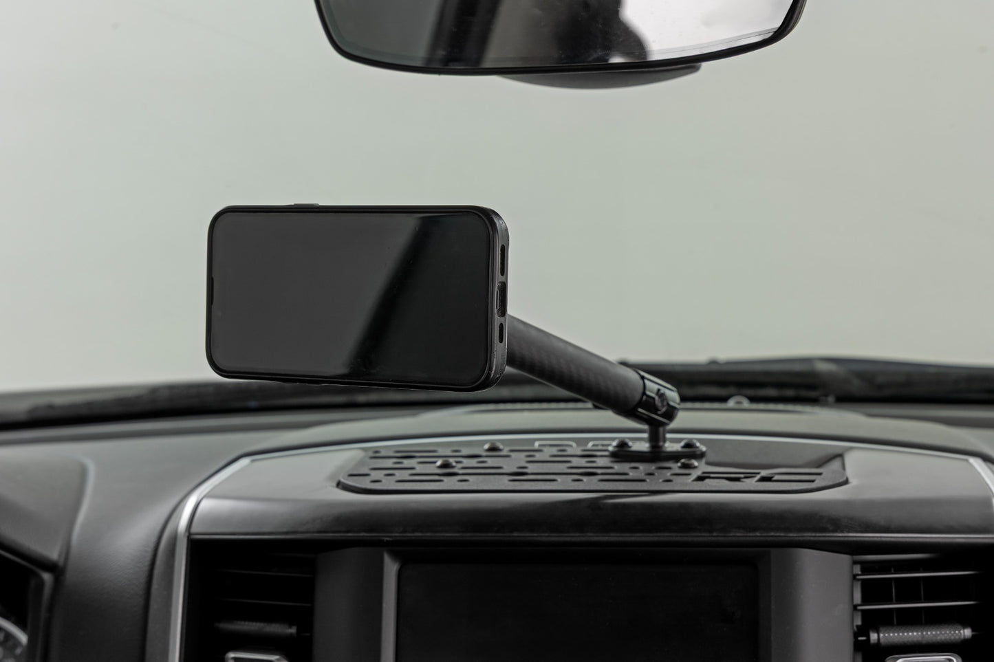 Dash Mount | 10" Mag Safe Mount Kit | 12in Screen | Ram 1500 4WD (2019-2024)