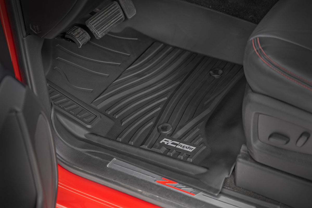 Flex-Fit Floor Mats | FR & RR | FR Bucket | Crew | Chevy/GMC 1500/2500HD/3500HD 2WD/4WD