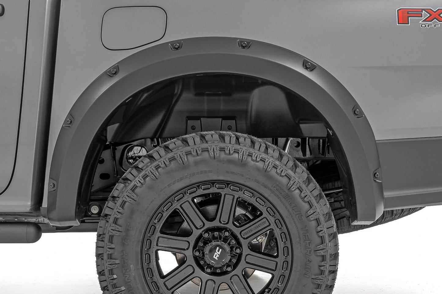 Pocket Fender Flares | JS Iconic Silver | Ford Ranger 2WD/4WD (2024-2025)