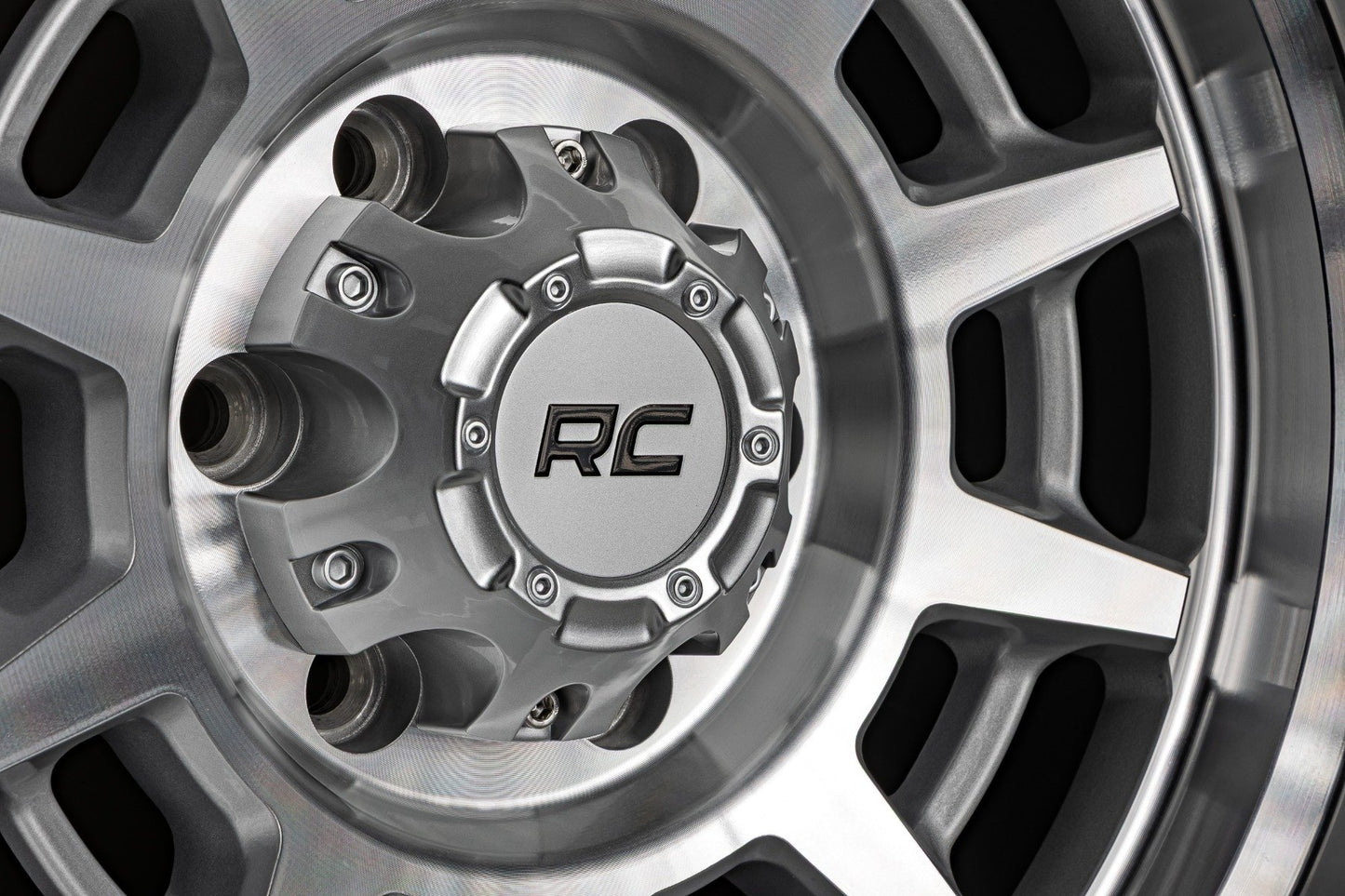 Rough Country 85 Series Wheel | Simulated Beadlock | Full Machine | 17x9 | 8x6.5 | +0