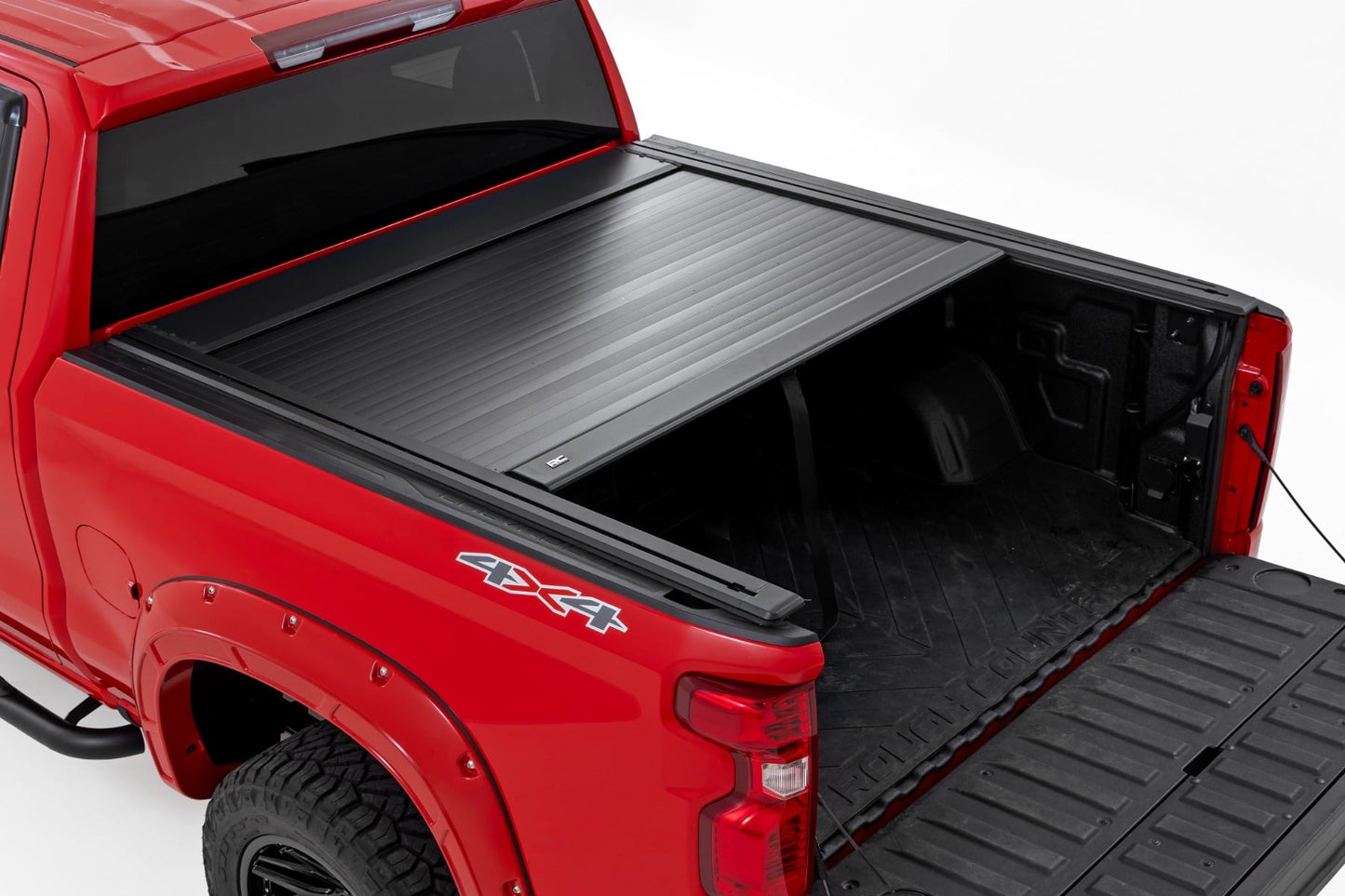Manual Retractable Bed Cover | 5'10" Bed | Chevy/GMC Sierra 1500 (19-26)/Silverado 1500 (19-26)
