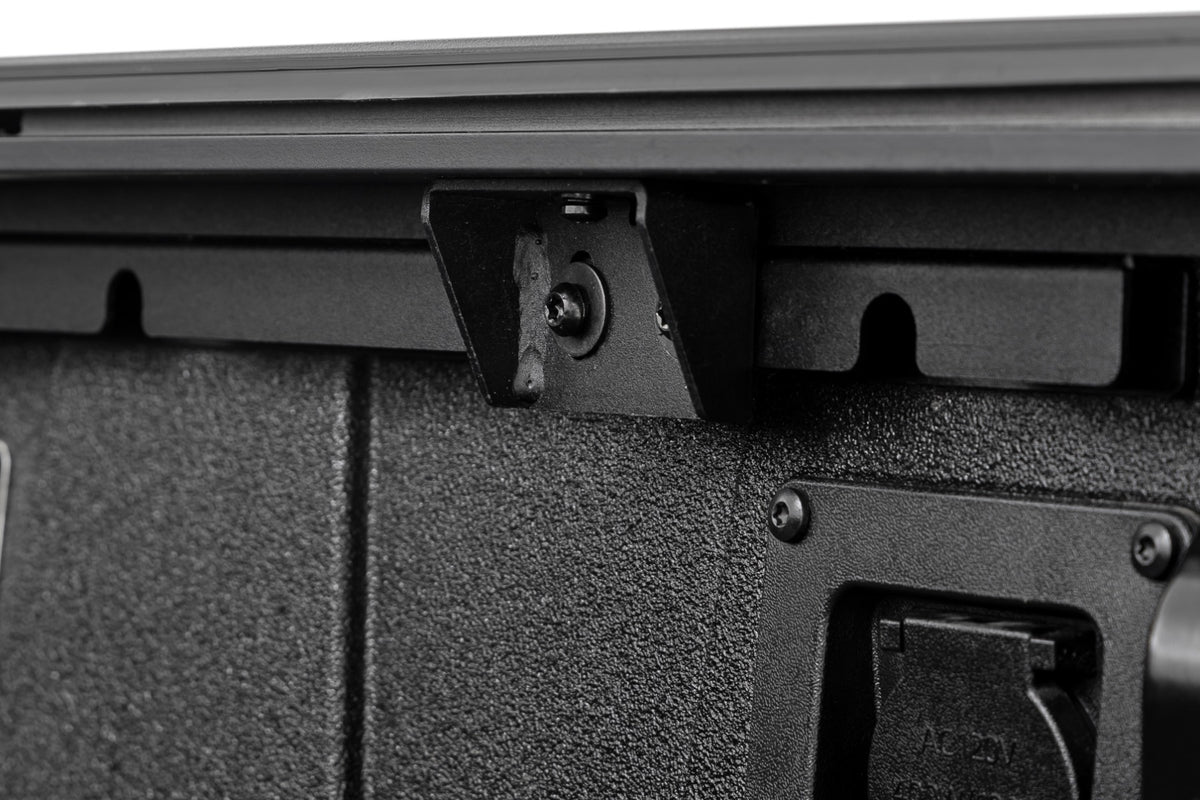 Manual Retractable Bed Cover | 5'7" Bed | Toyota Tundra 2WD/4WD (2022-2026)