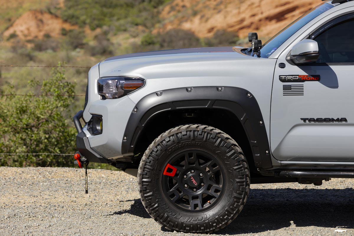 Fender Flares | Defender | 8T0 Blazing Blue | Toyota Tacoma 2WD/4WD (16-23)