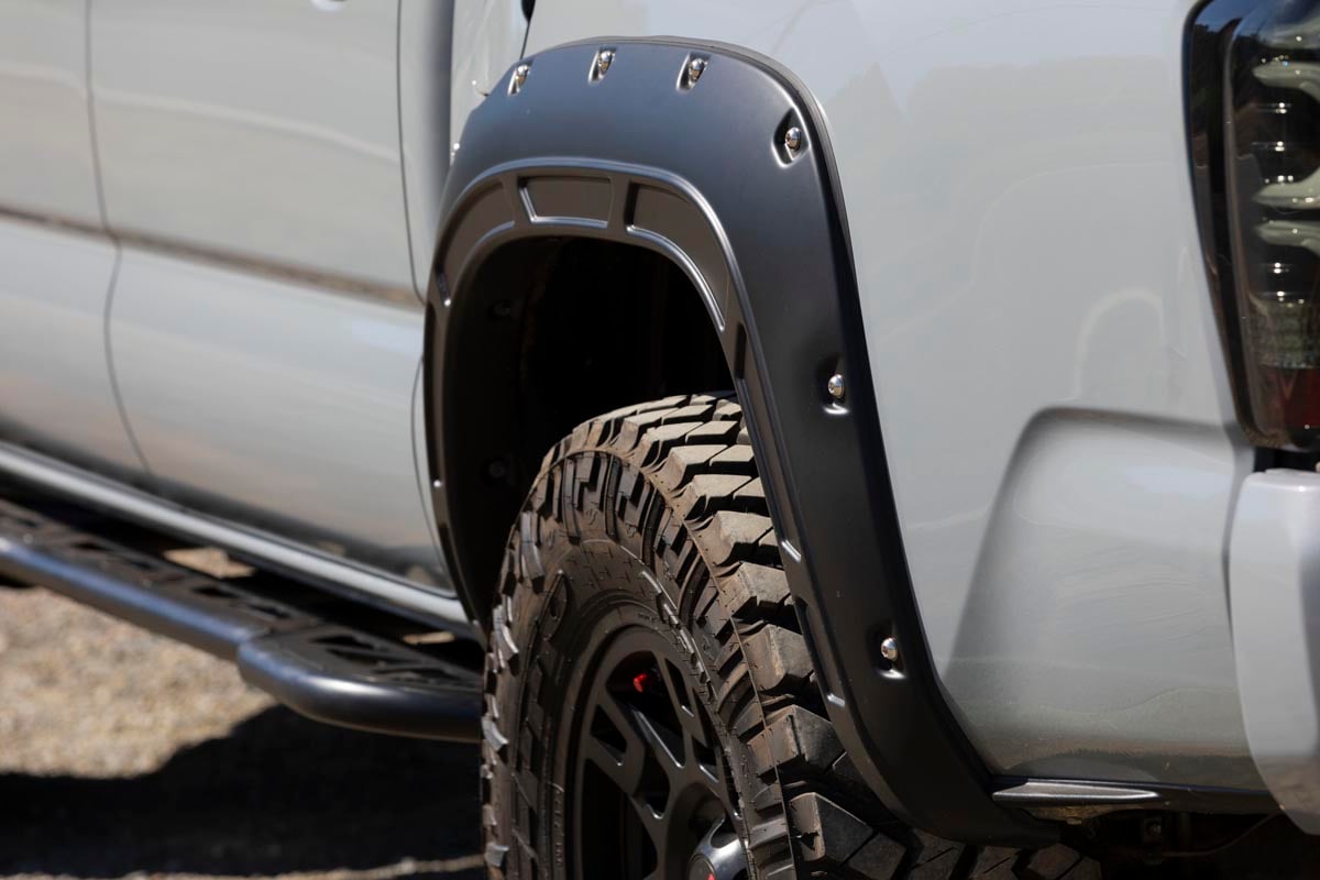 Fender Flares | Defender | 6V7 Army Green | Toyota Tacoma 2WD/4WD (2016-2023)