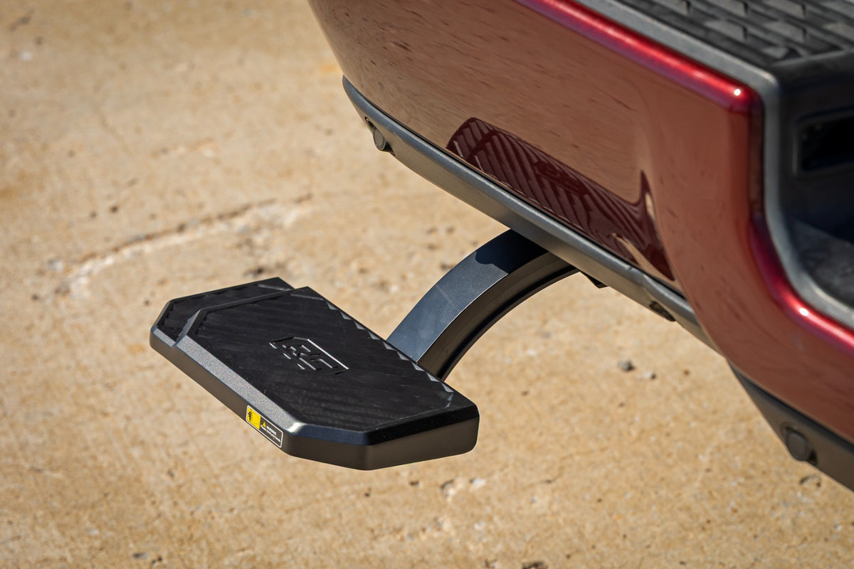 Retractable Bed Step | Manual Pull | Ram 2500 (19-26)/3500 (19-25)