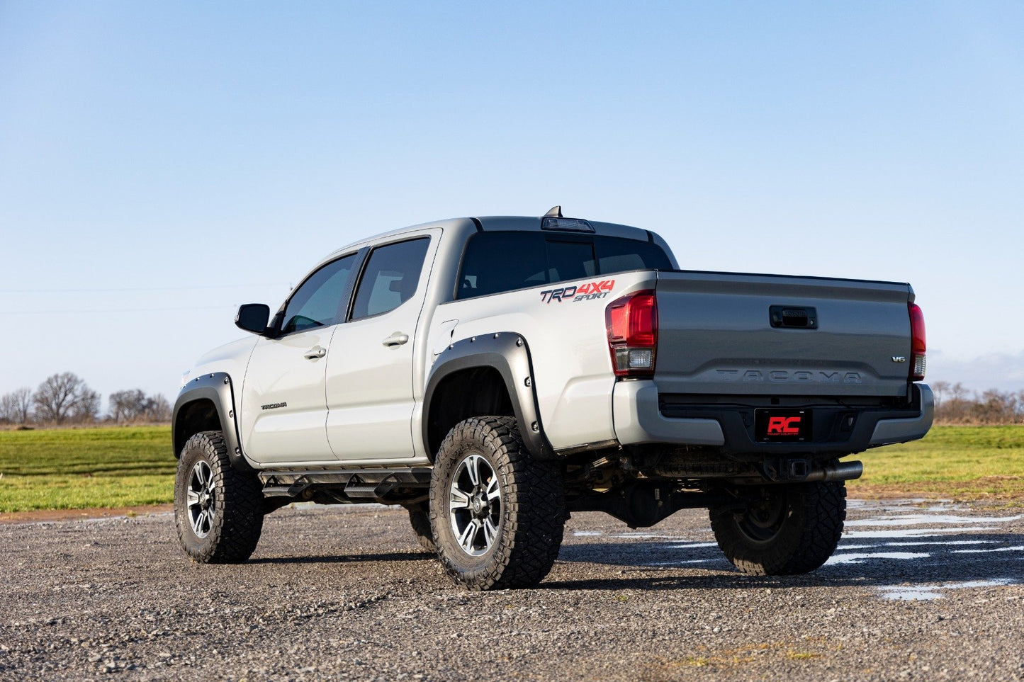 Pocket Fender Flares | 1G3 Magnetic Grey | Toyota Tacoma 2WD/4WD (2016-2023)