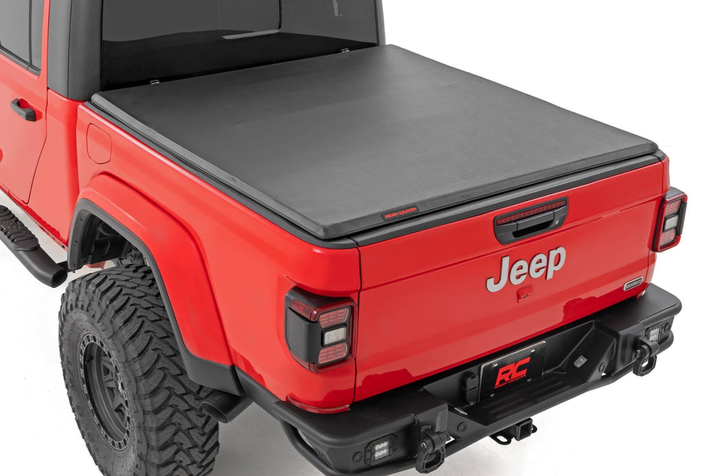 Soft Tri-Fold Bed Cover | 5'  Bed | Jeep JT Gladiator  (2021-2024)