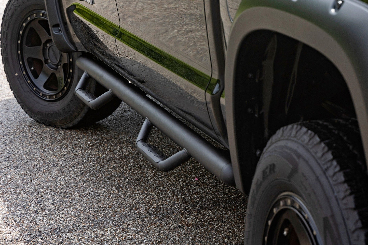 Nerf Steps | Cab Length | CrewMax | 5'7" Bed | Toyota Tundra (07-21)