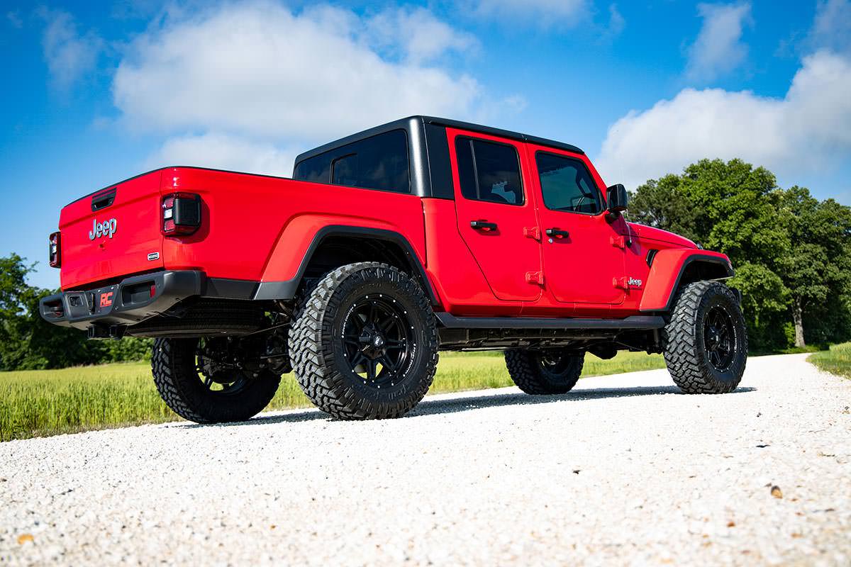 3.5 Inch Lift Kit | Spacers | M1 | Jeep Gladiator JT 4WD (2024-2025)
