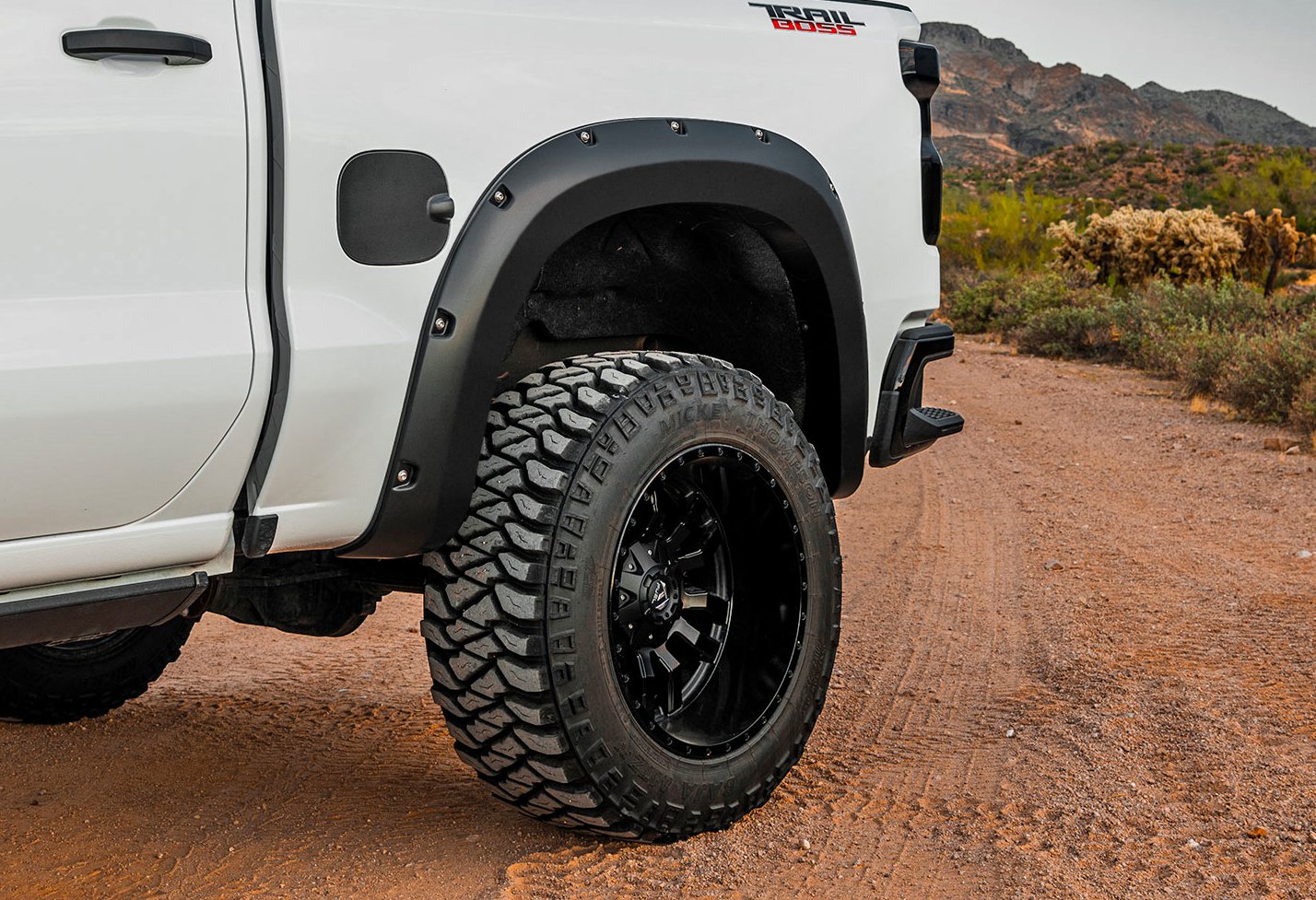 Pocket Fender Flares | GXD Sterling Grey Metallic | Chevy Silverado 1500 (22-26)