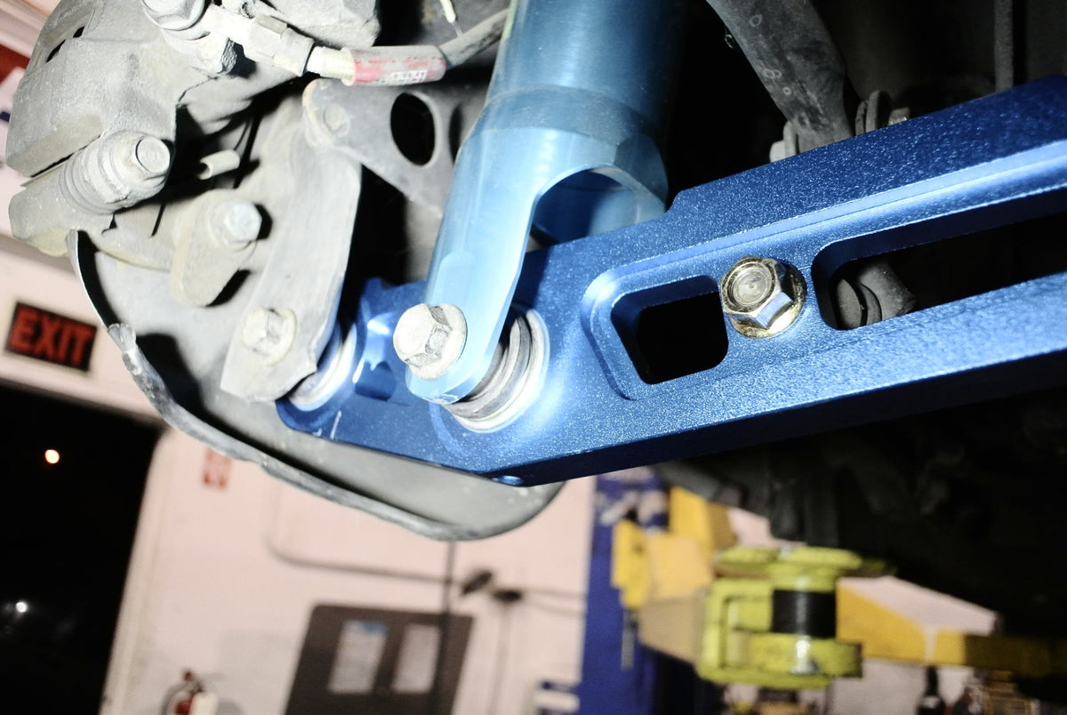 Honda Civic 88-95 Rear Lower control Arm (Spherical Bushing Equipped) – MRS-HA-HC92-V2